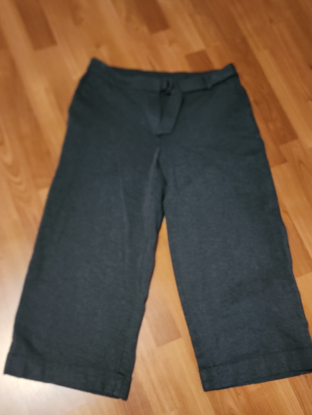 J. Jill Dark Gray Capris